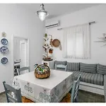 Stella'S Mandrakia Seaside House Apartamento *