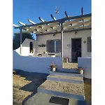 Stella's Seaside House Apartman Mandrákia