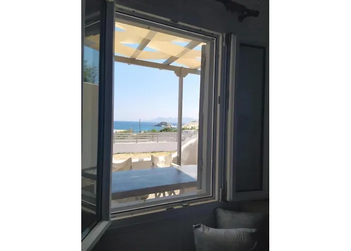 Stella'S Mandrakia Seaside House Daire Mandrakia