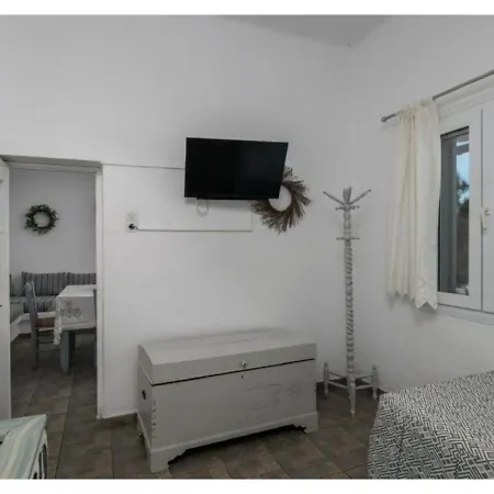 Stella's Seaside House Mandrakia