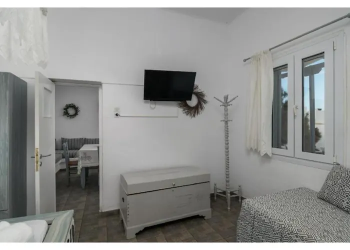 Stella'S Mandrakia Seaside House Mandrakia